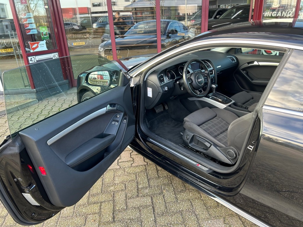 Hoofdafbeelding Audi Coupé