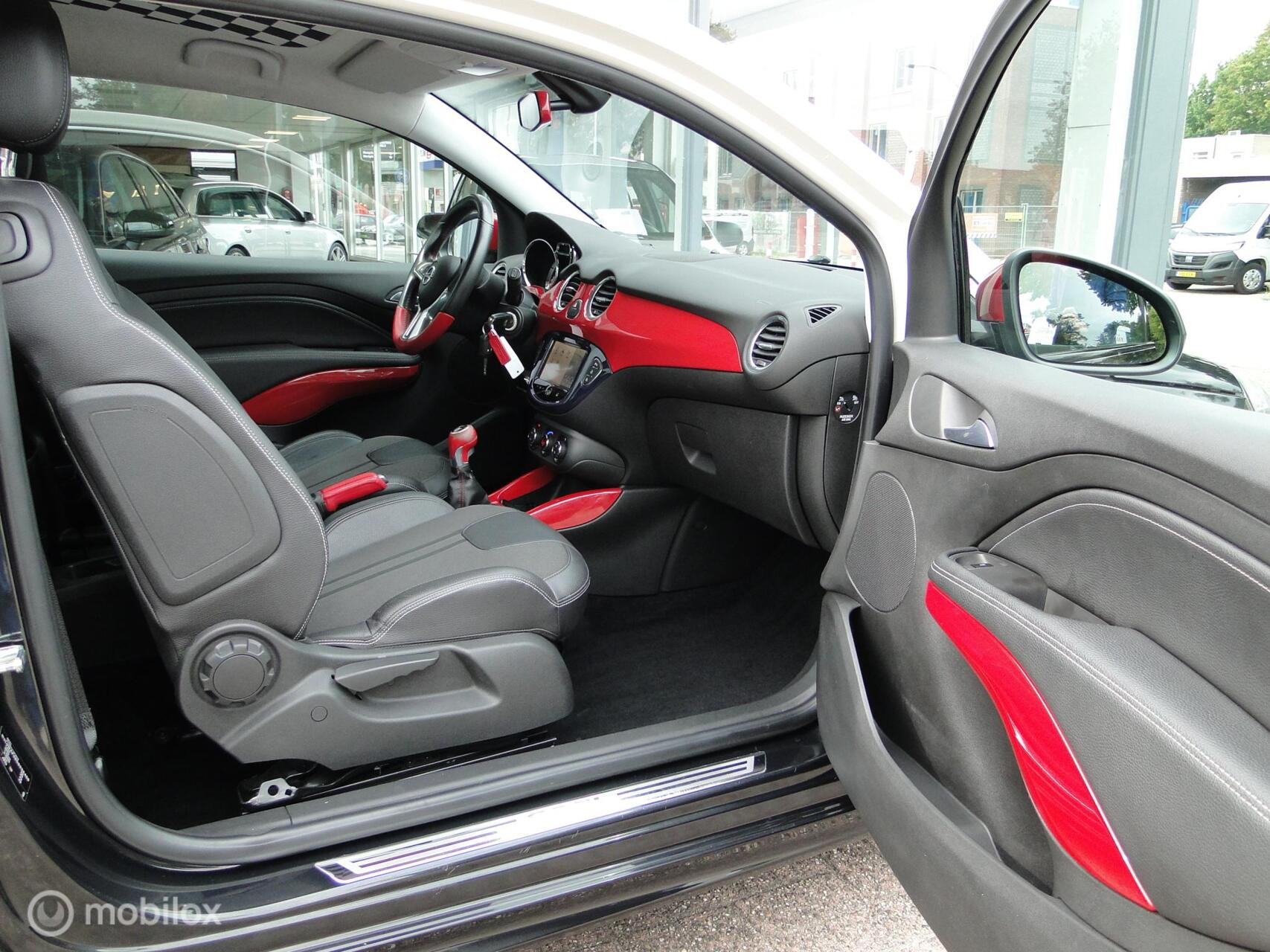 Hoofdafbeelding Opel ADAM