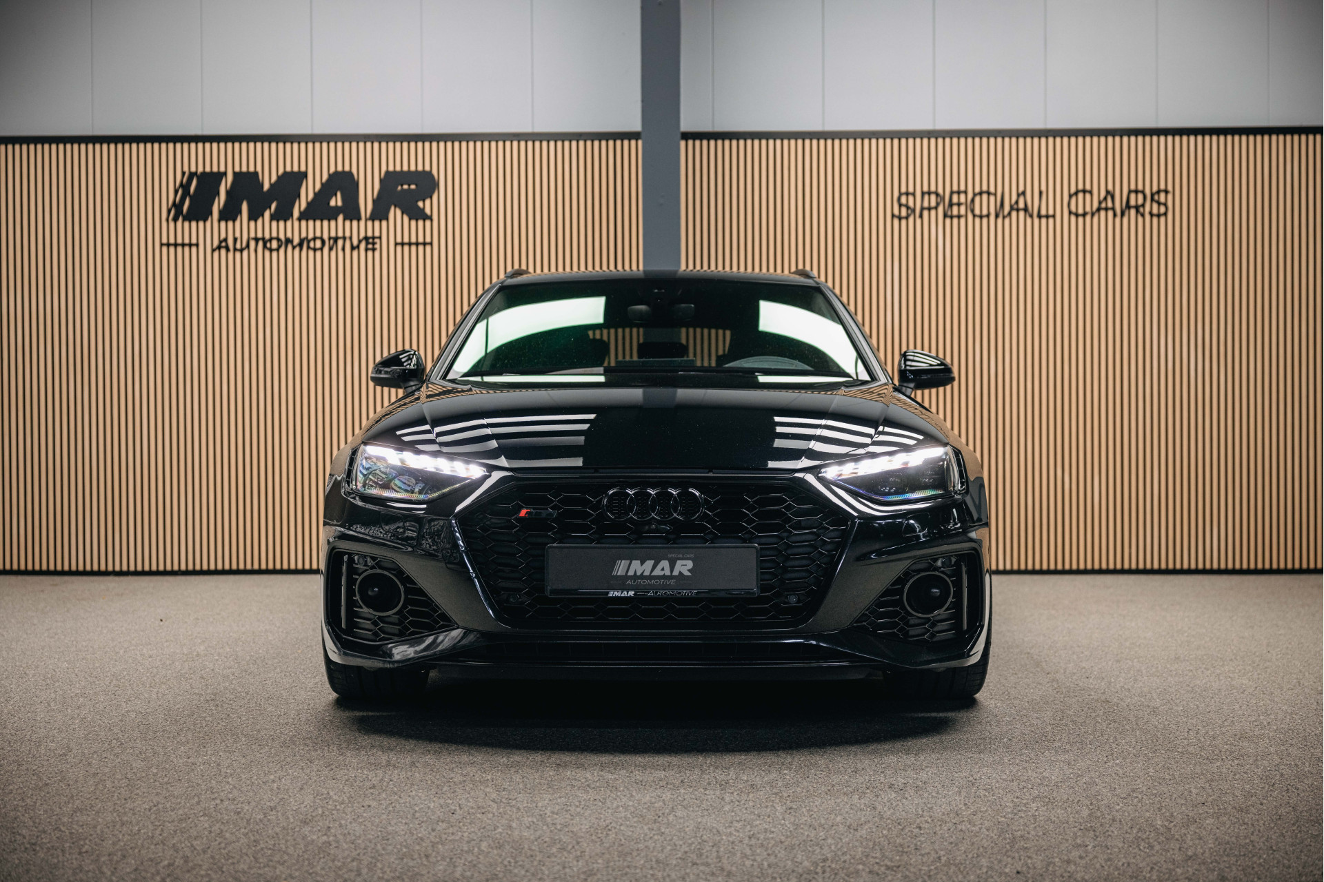 Hoofdafbeelding Audi RS4