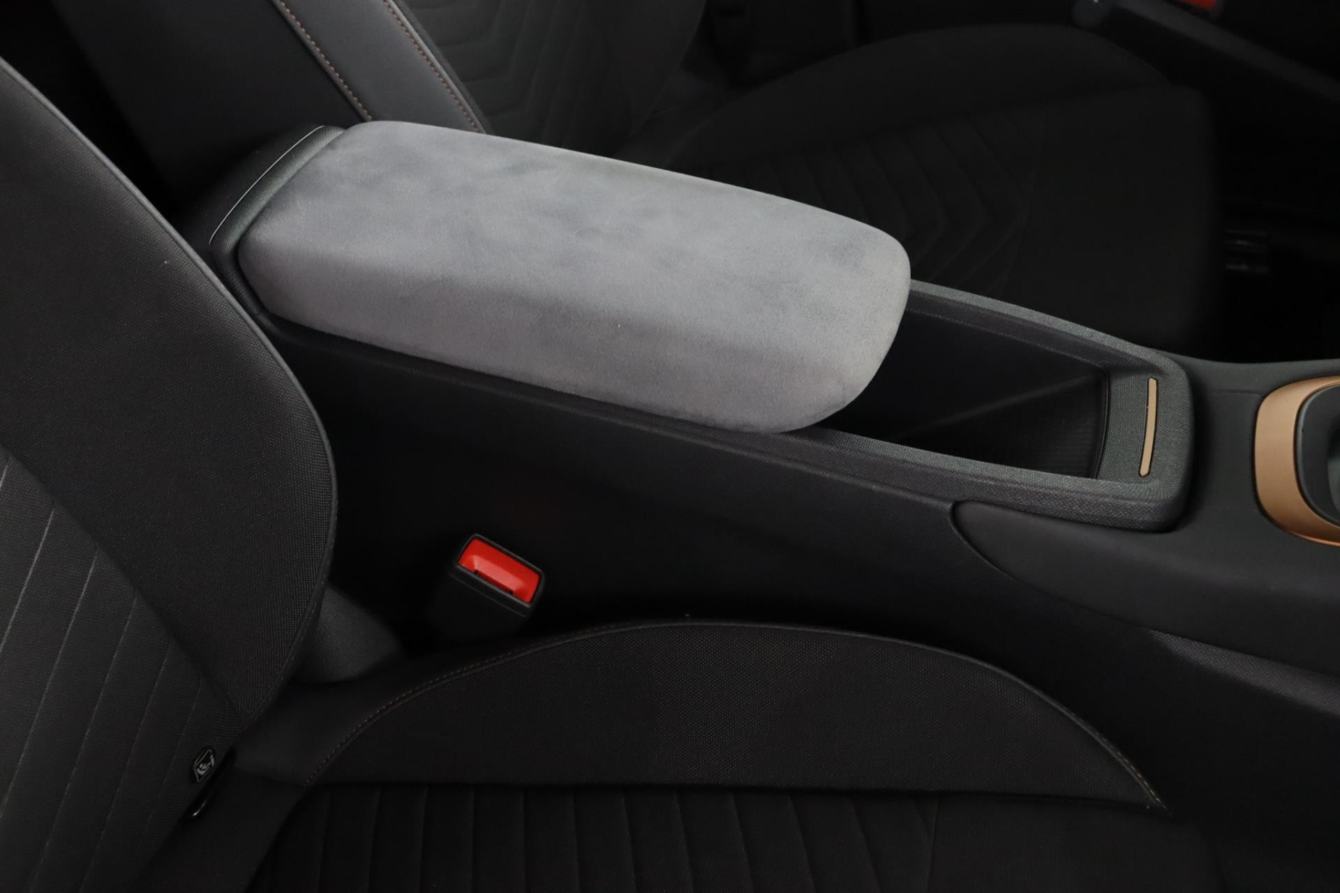 Hoofdafbeelding CUPRA Born