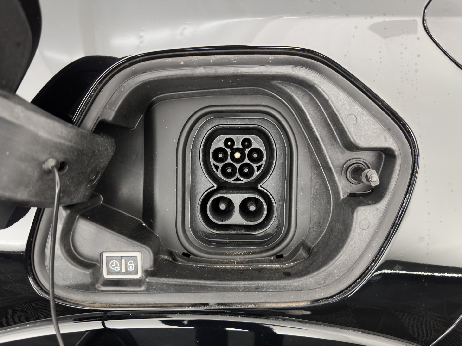 Hoofdafbeelding Peugeot e-208