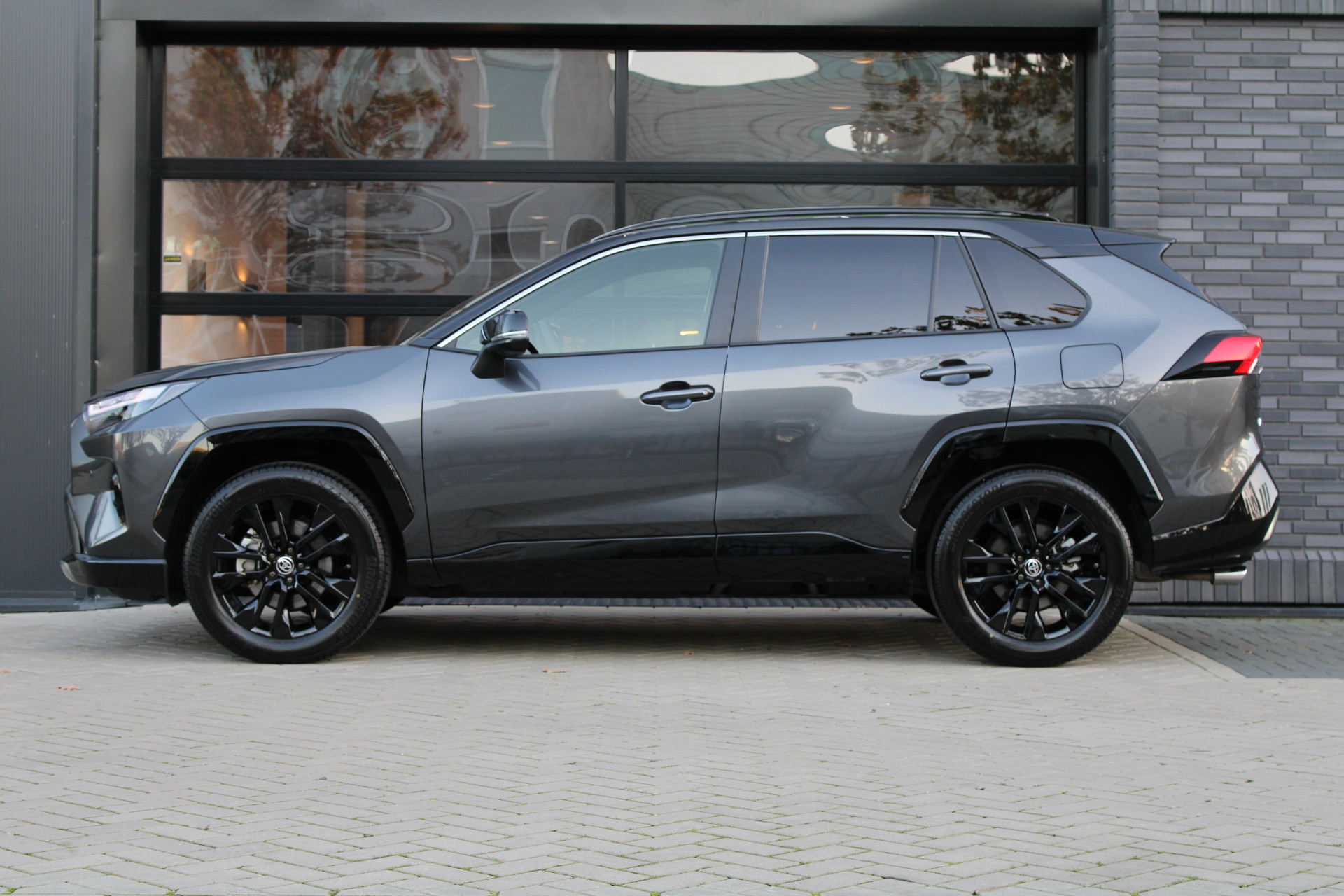 Hoofdafbeelding Toyota RAV4