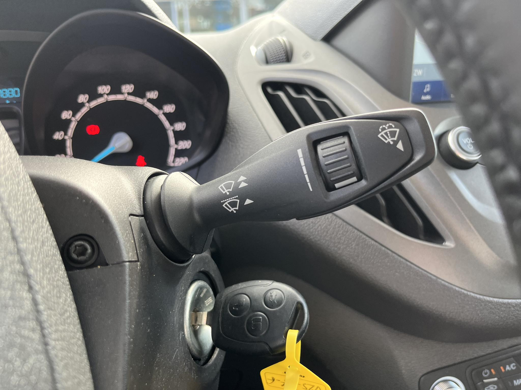 Hoofdafbeelding Ford Transit Courier