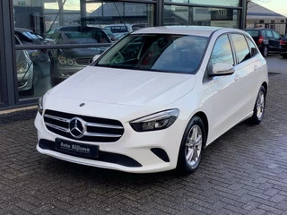 Mercedes-Benz B-Klasse Mercedes B-klasse 180 Premium, automaat, eerste eigenaar, dealer onderhouden, navi, trekhaak - afbeelding nr 2