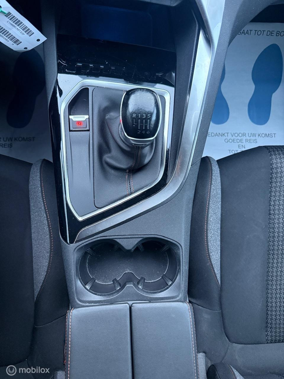 Hoofdafbeelding Peugeot 5008