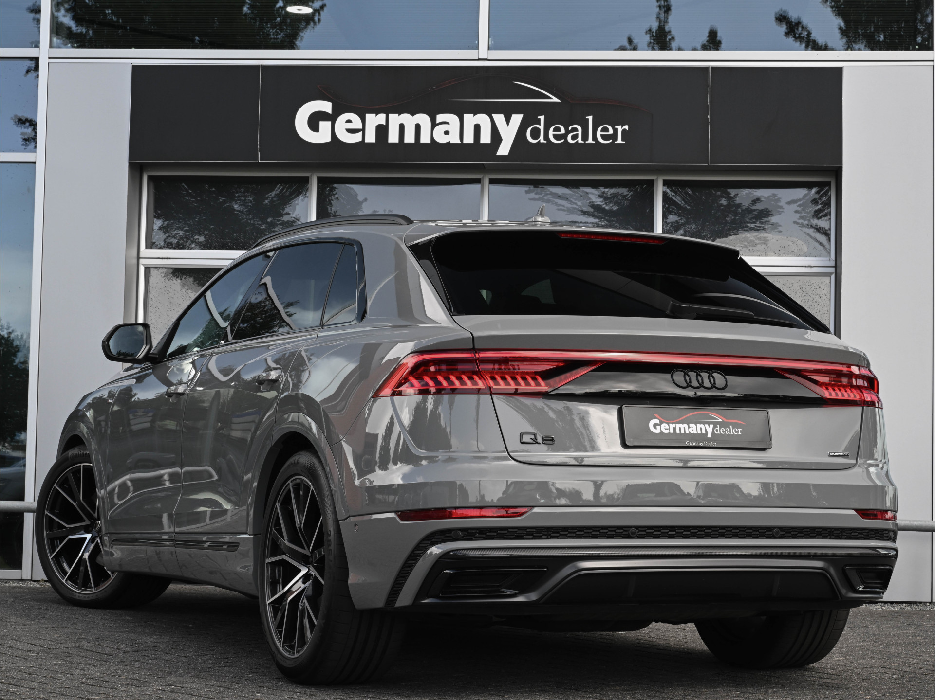 Hoofdafbeelding Audi Q8