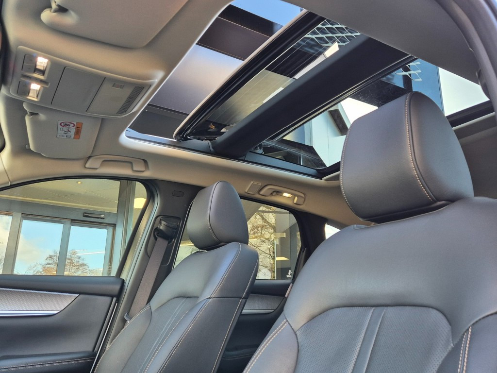 Hoofdafbeelding Mazda CX-60