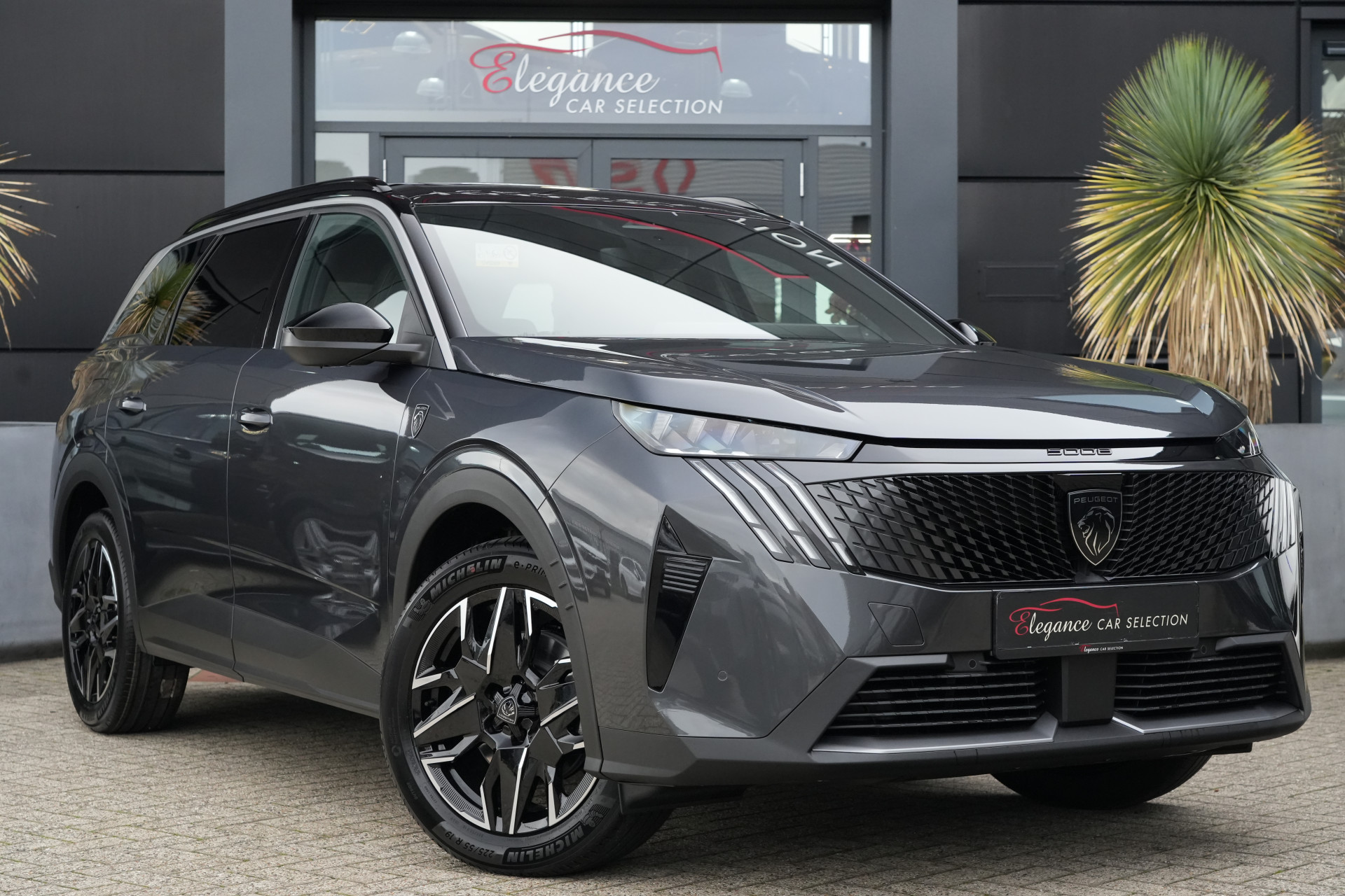 Hoofdafbeelding Peugeot 5008