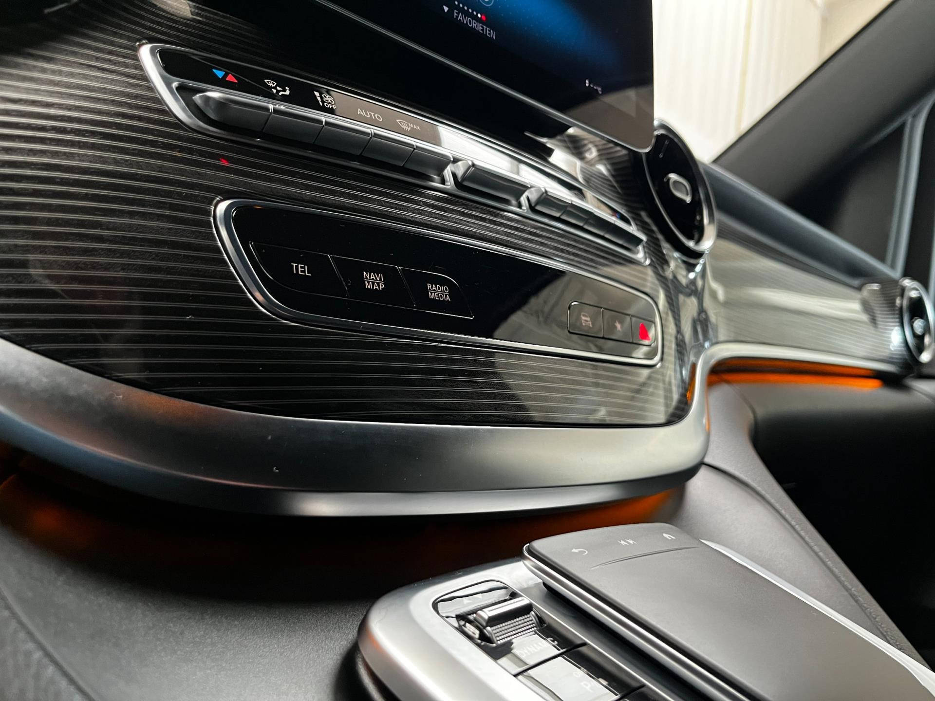 Hoofdafbeelding Mercedes-Benz EQV