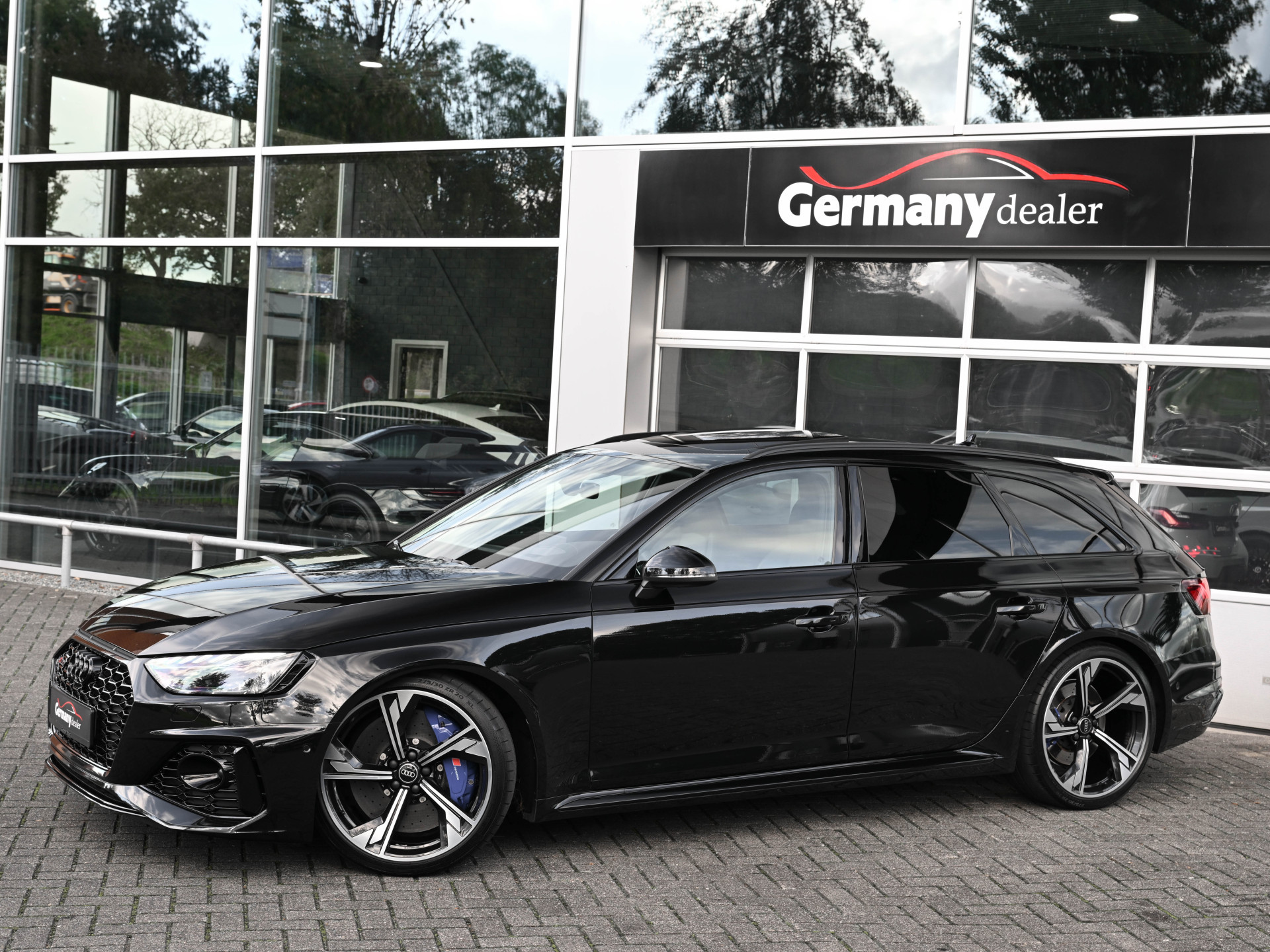 Hoofdafbeelding Audi RS4