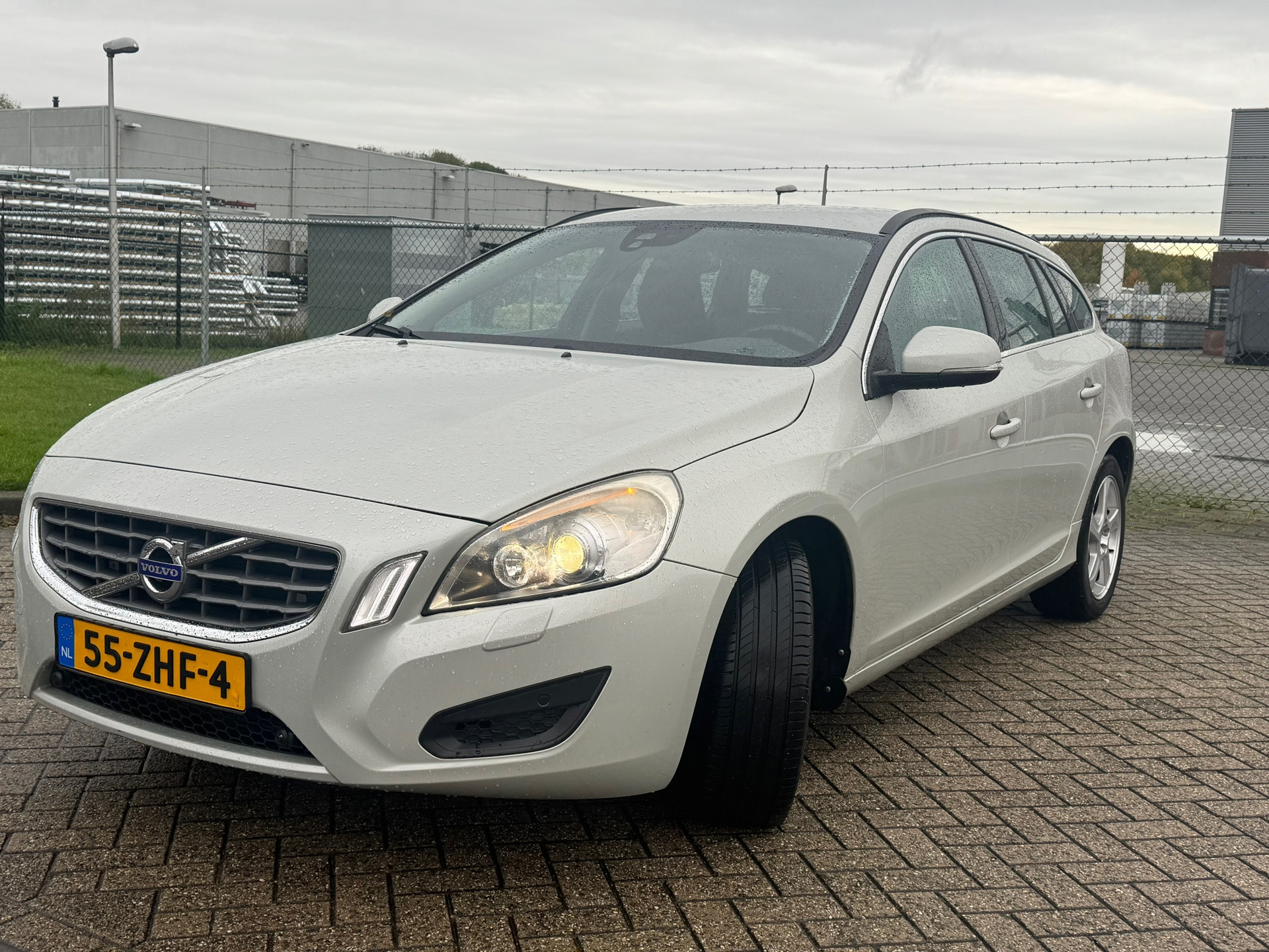 Hoofdafbeelding Volvo V60