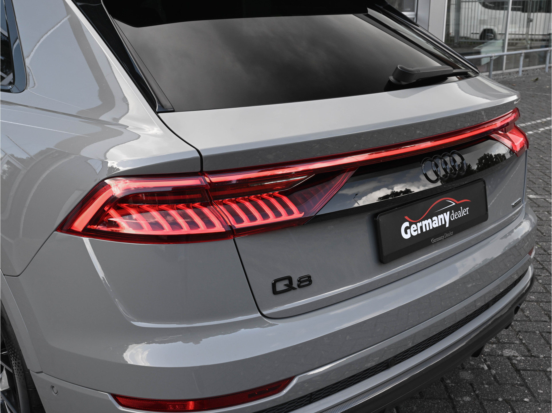 Hoofdafbeelding Audi Q8
