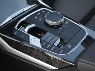 BMW 3 Serie BMW 3 Serie Touring M340i xDrive M-Sport | Pano | Leder | HUD | HiFi | 19