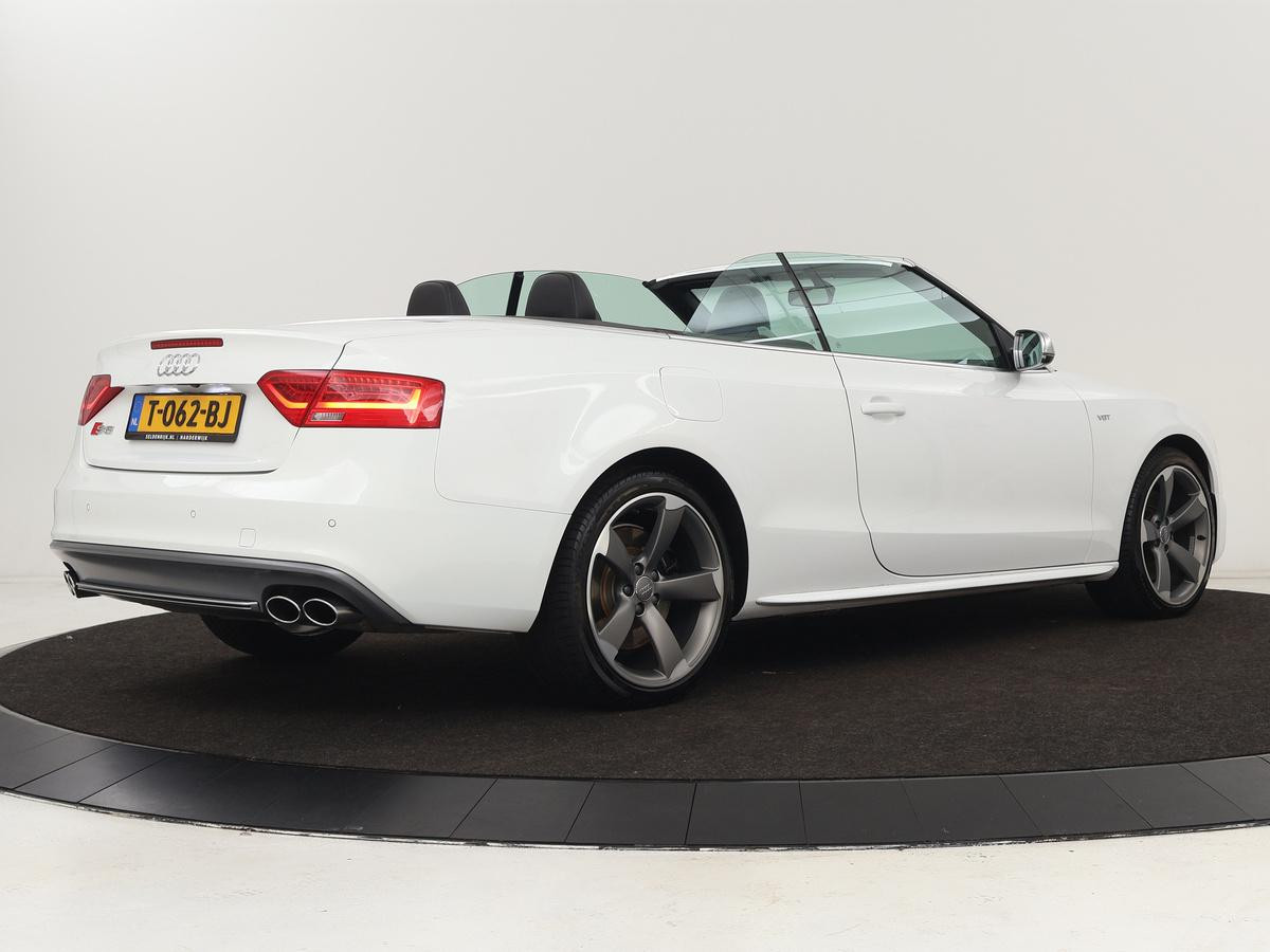 Hoofdafbeelding Audi S5