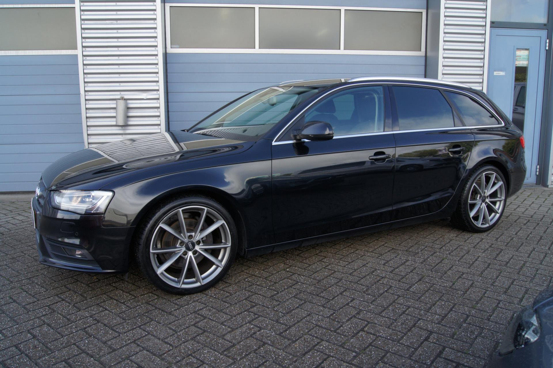 Hoofdafbeelding Audi A4