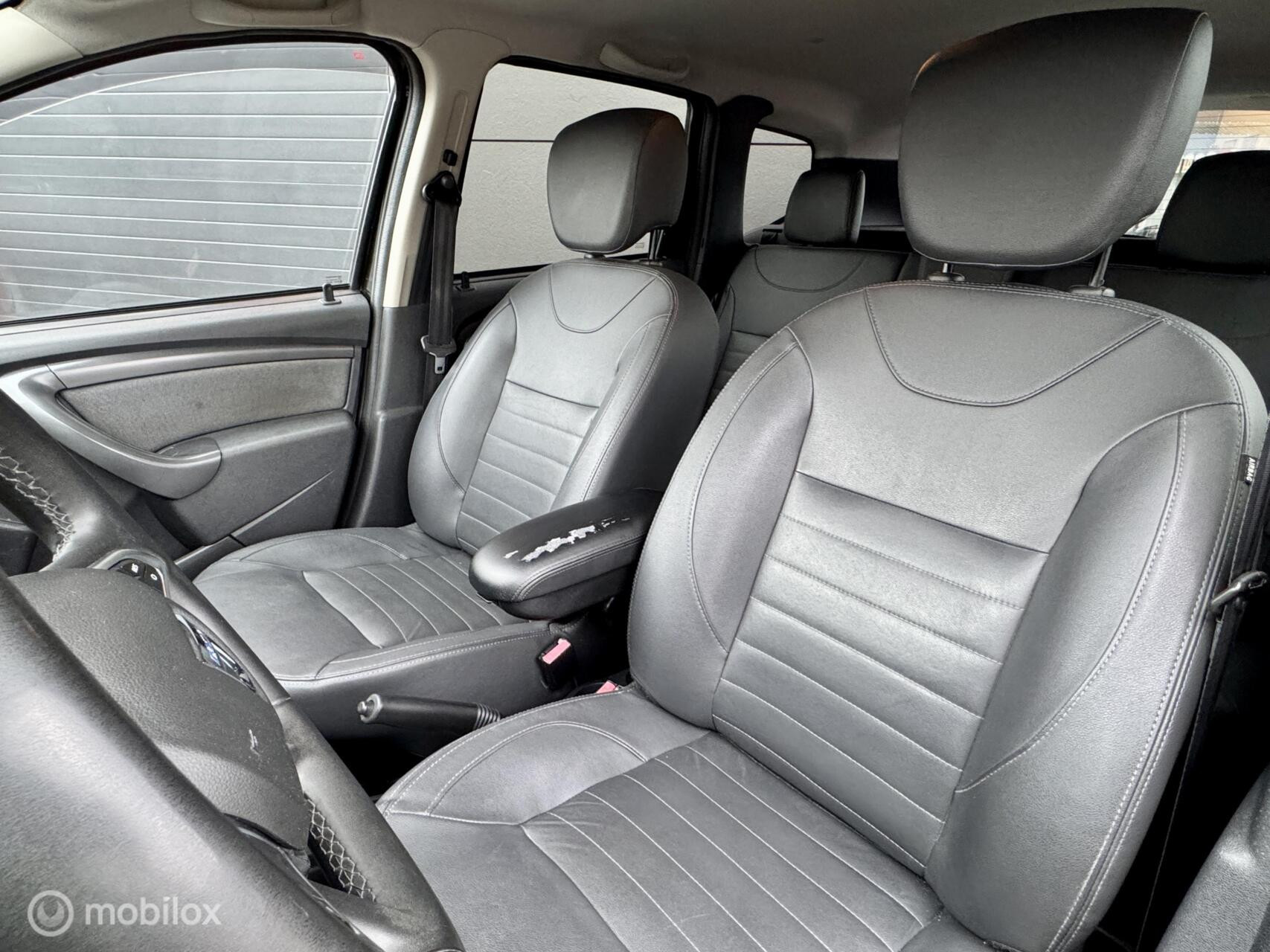 Hoofdafbeelding Dacia Duster