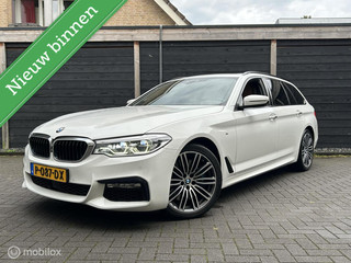 BMW 5-serie Touring 540i xDrive High Executive Pano dak / trekhaak / vol leder