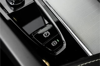 Volvo S60 Volvo S60 2.0 B4 R-Design Ultimate Dark ACC Schuifdak Camera 1e Eig - afbeelding nr 34
