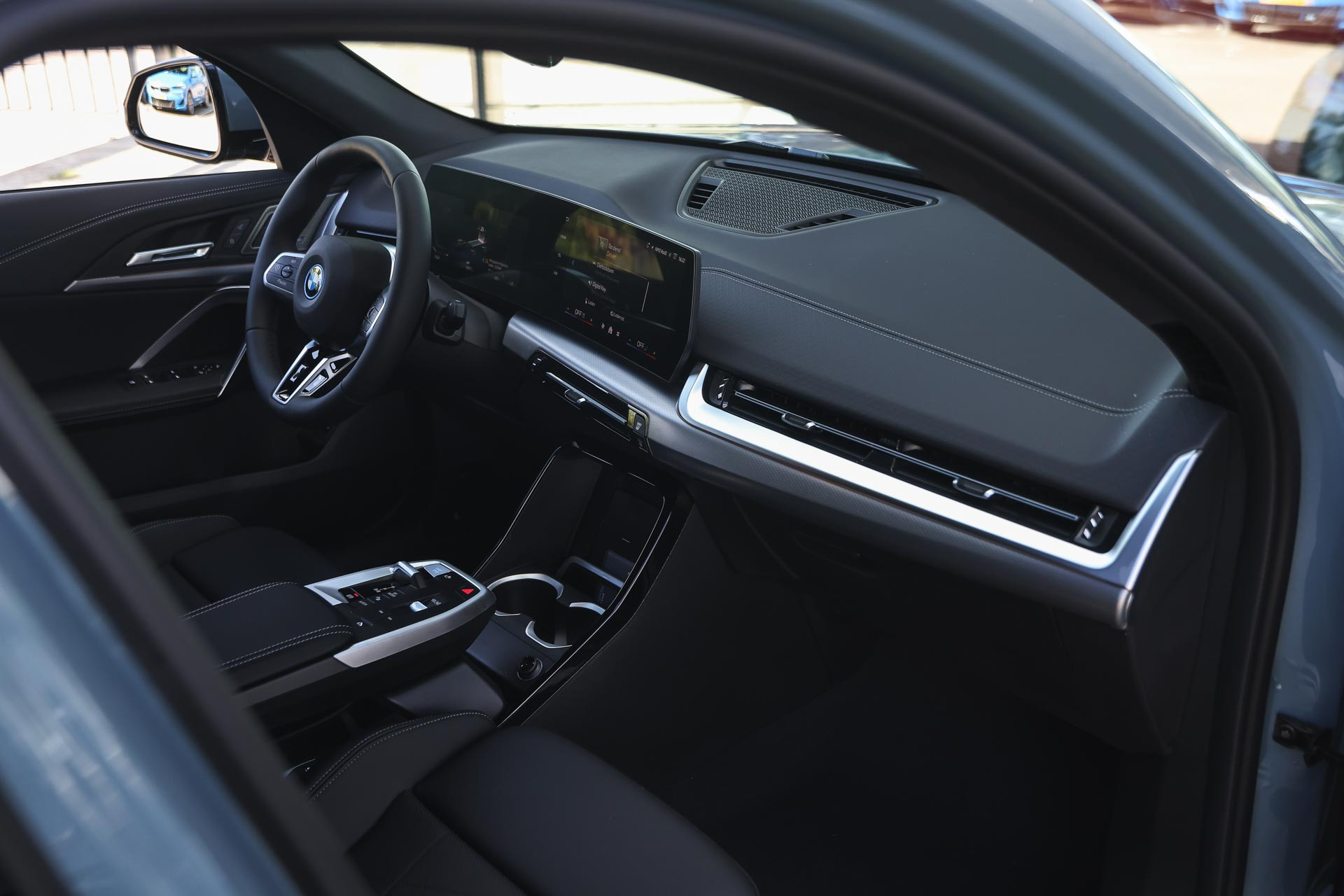 Hoofdafbeelding BMW iX2