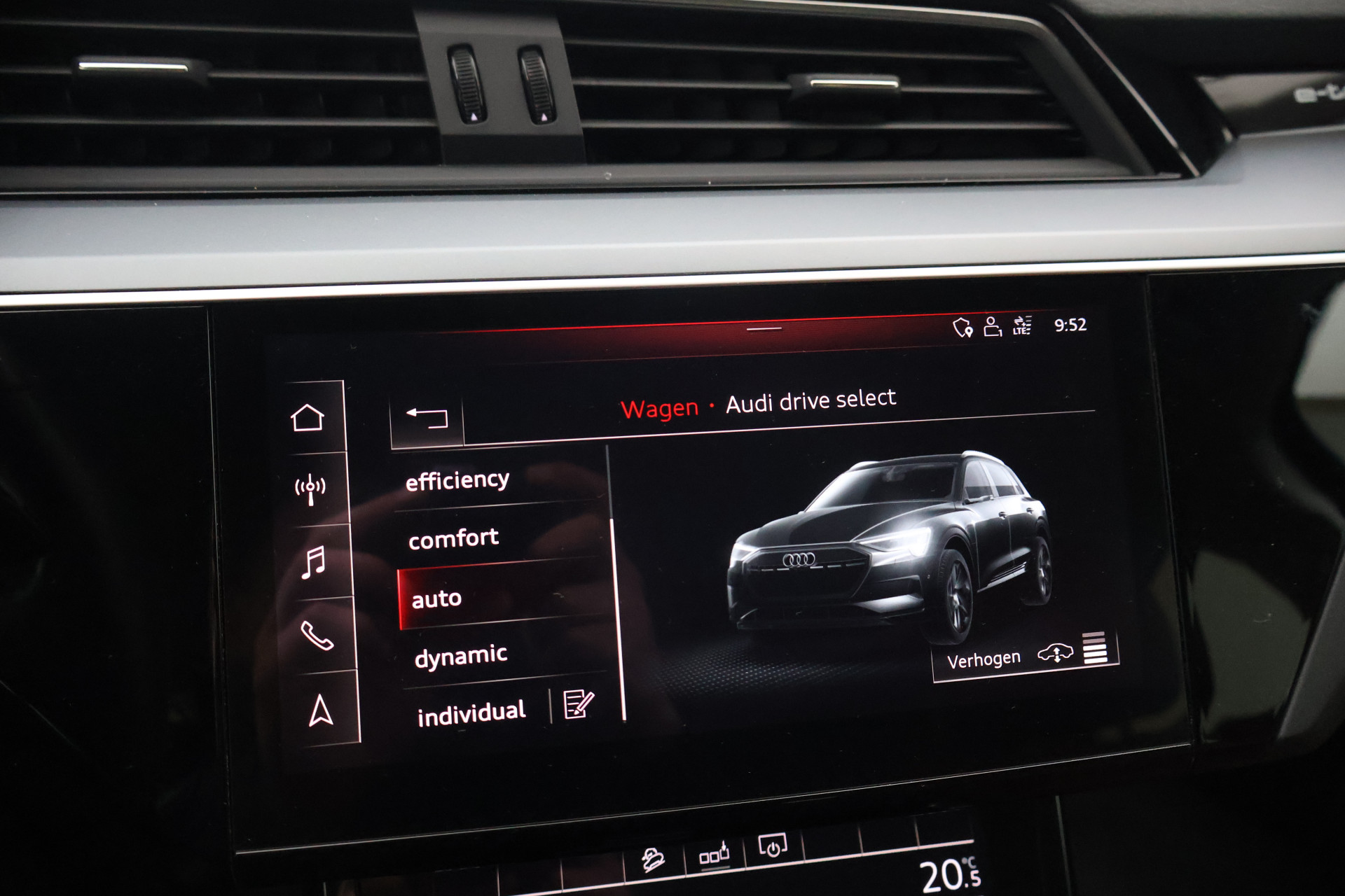 Hoofdafbeelding Audi e-tron