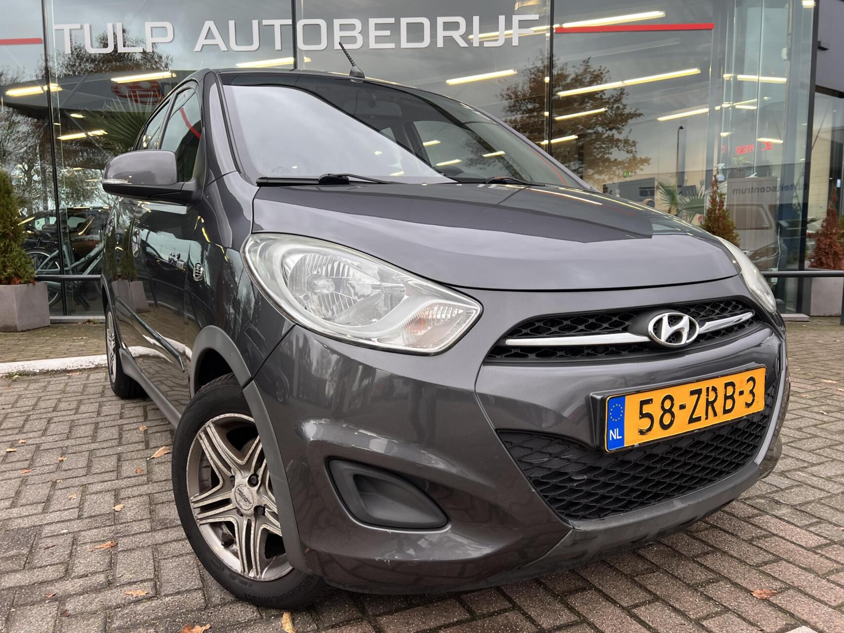 Hoofdafbeelding Hyundai i10