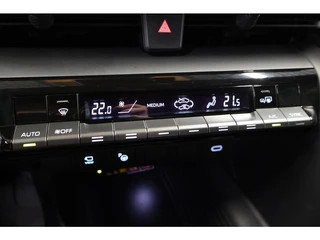 Toyota C-HR Toyota C-HR 2.0 Hybrid 200 First Edition - afbeelding nr 29
