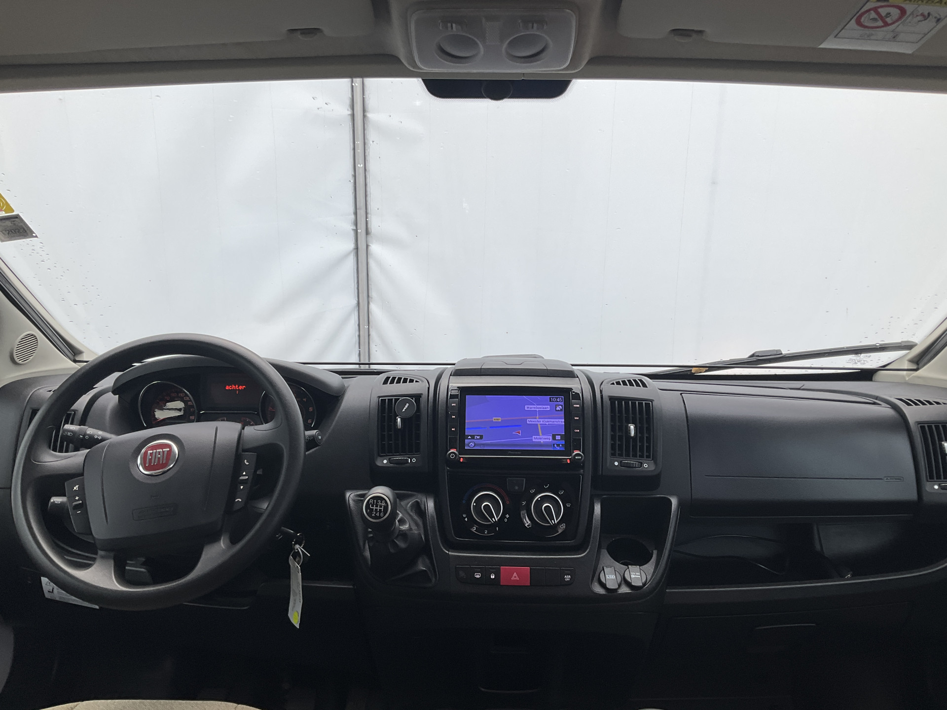 Hoofdafbeelding Knaus R07