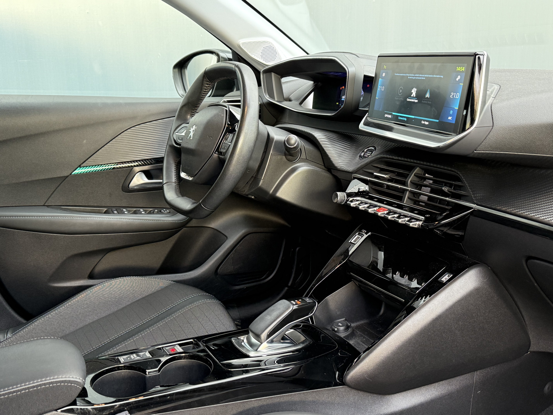 Hoofdafbeelding Peugeot e-208