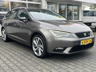 SEAT Leon ST 1.2 TSI DSG Automaat Style Business ACC Trekhaak afneembaar Leder/ Alcantara Navigatie Seat Sound