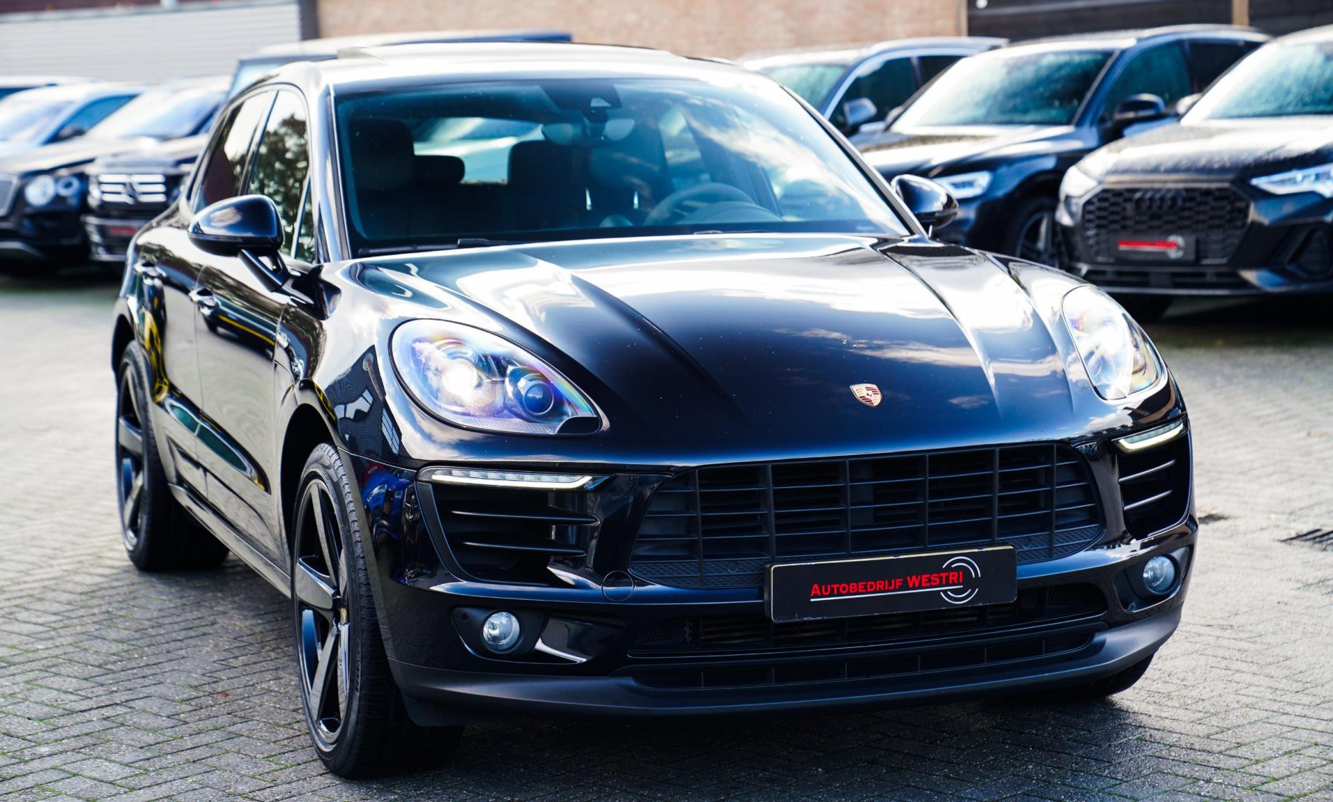 Hoofdafbeelding Porsche Macan