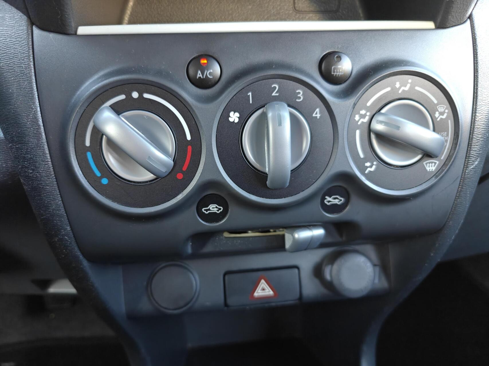 Hoofdafbeelding Nissan Pixo