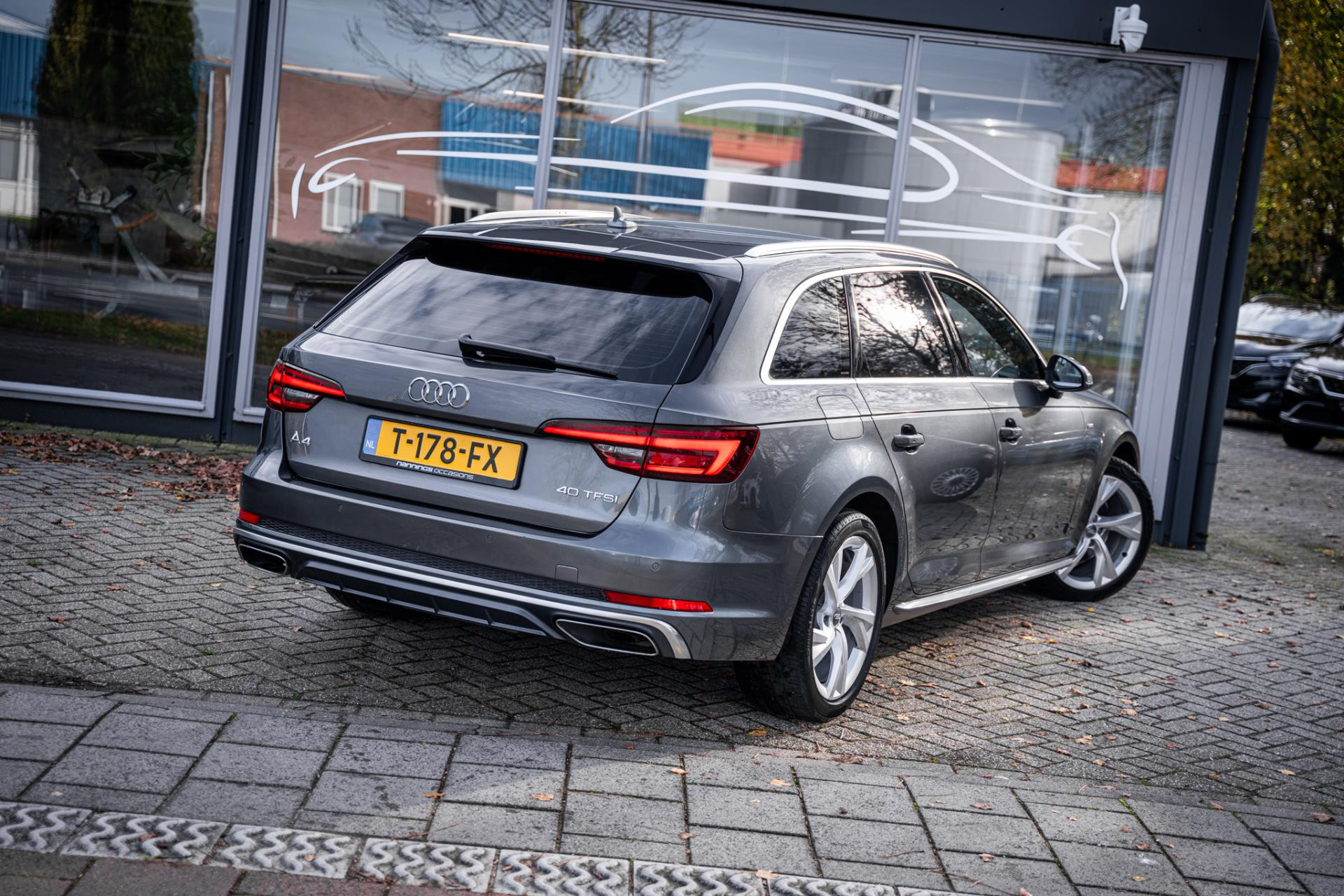 Hoofdafbeelding Audi A4