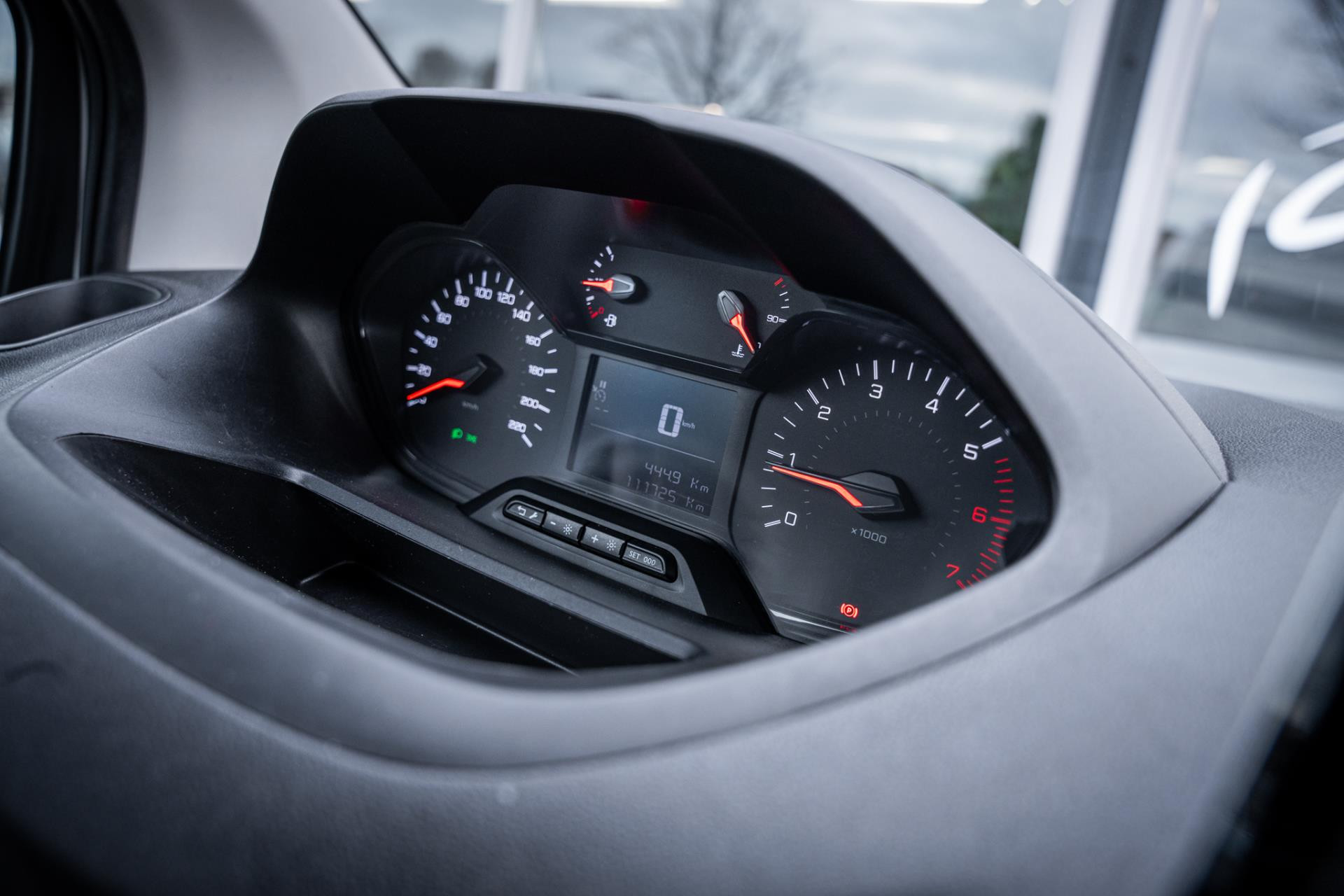 Hoofdafbeelding Peugeot Partner