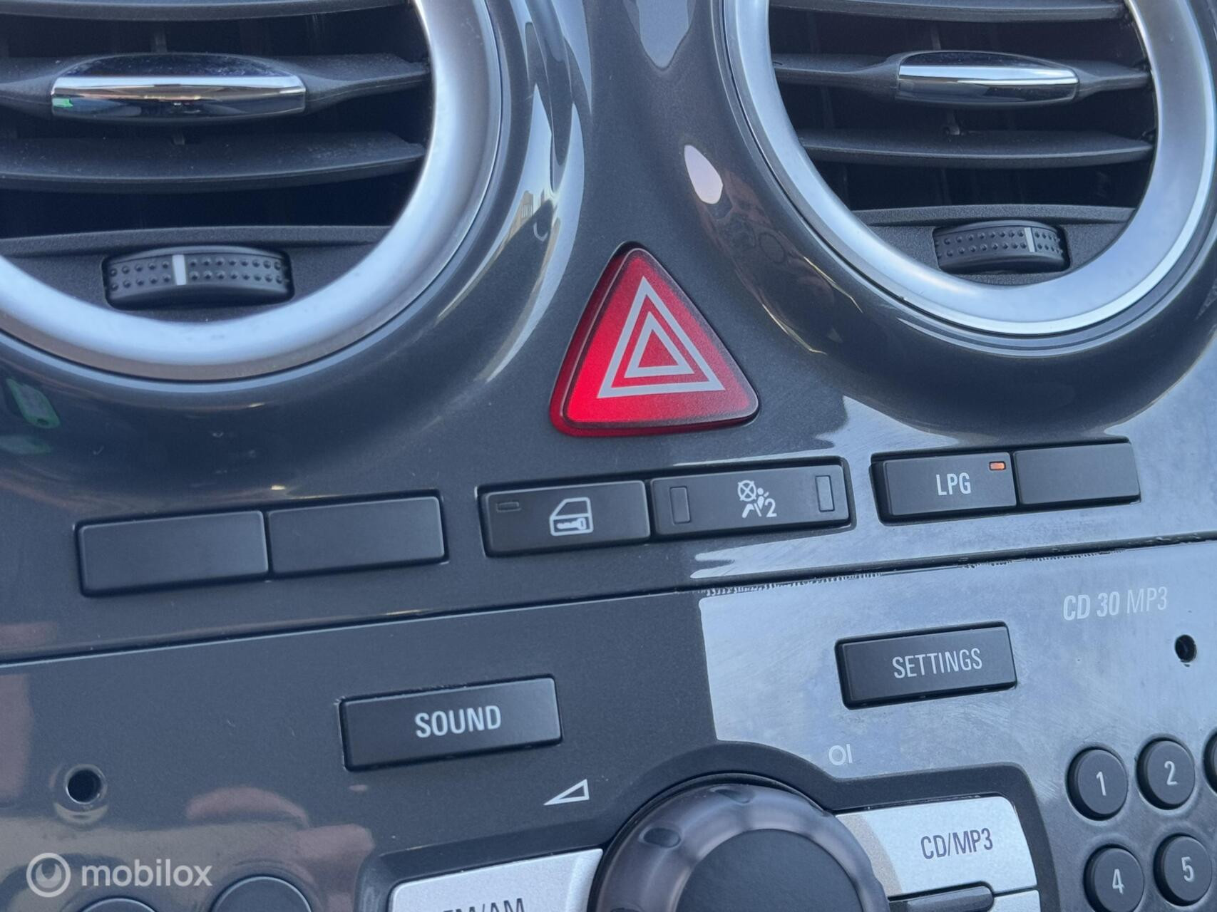 Hoofdafbeelding Opel Corsa