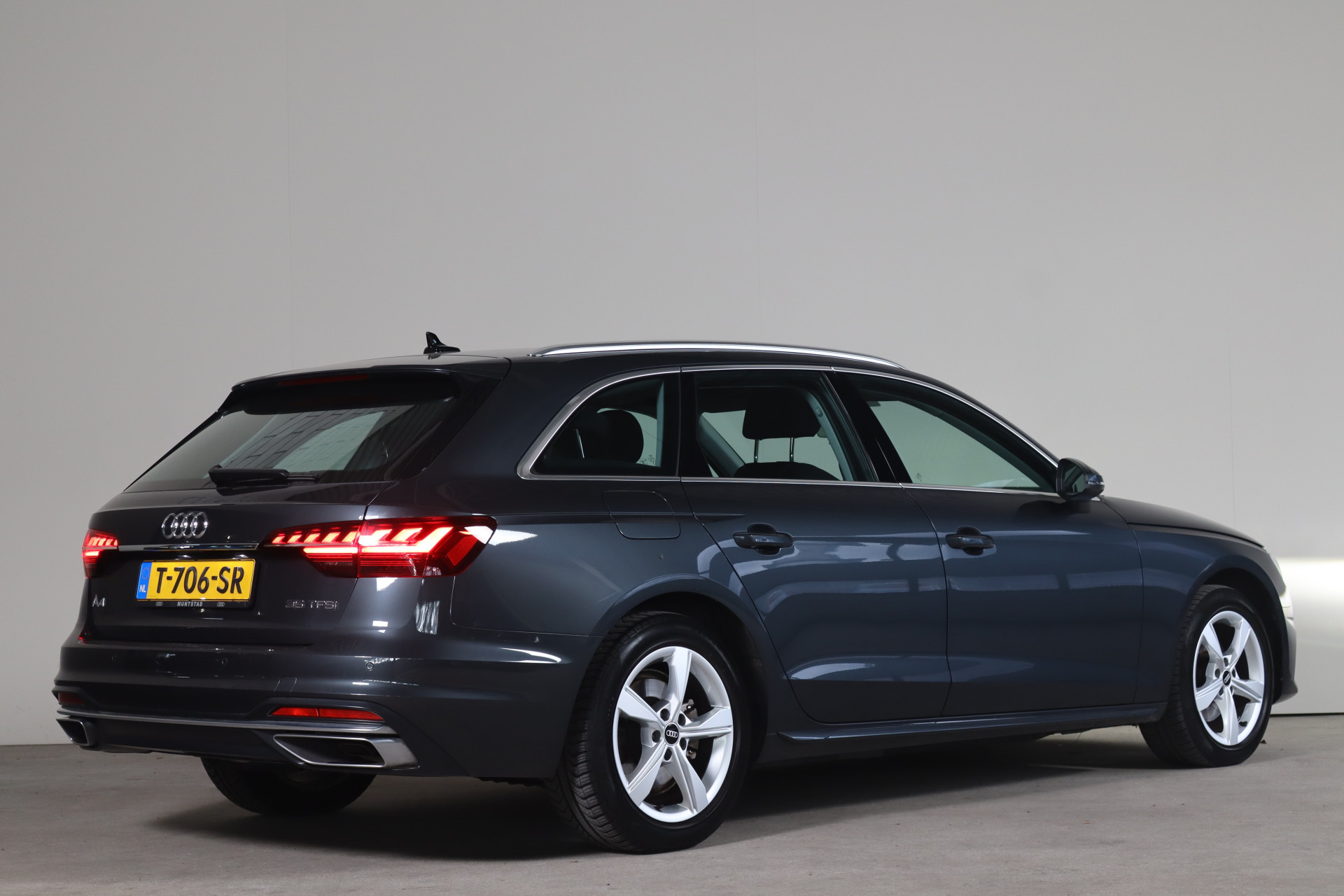 Hoofdafbeelding Audi A4