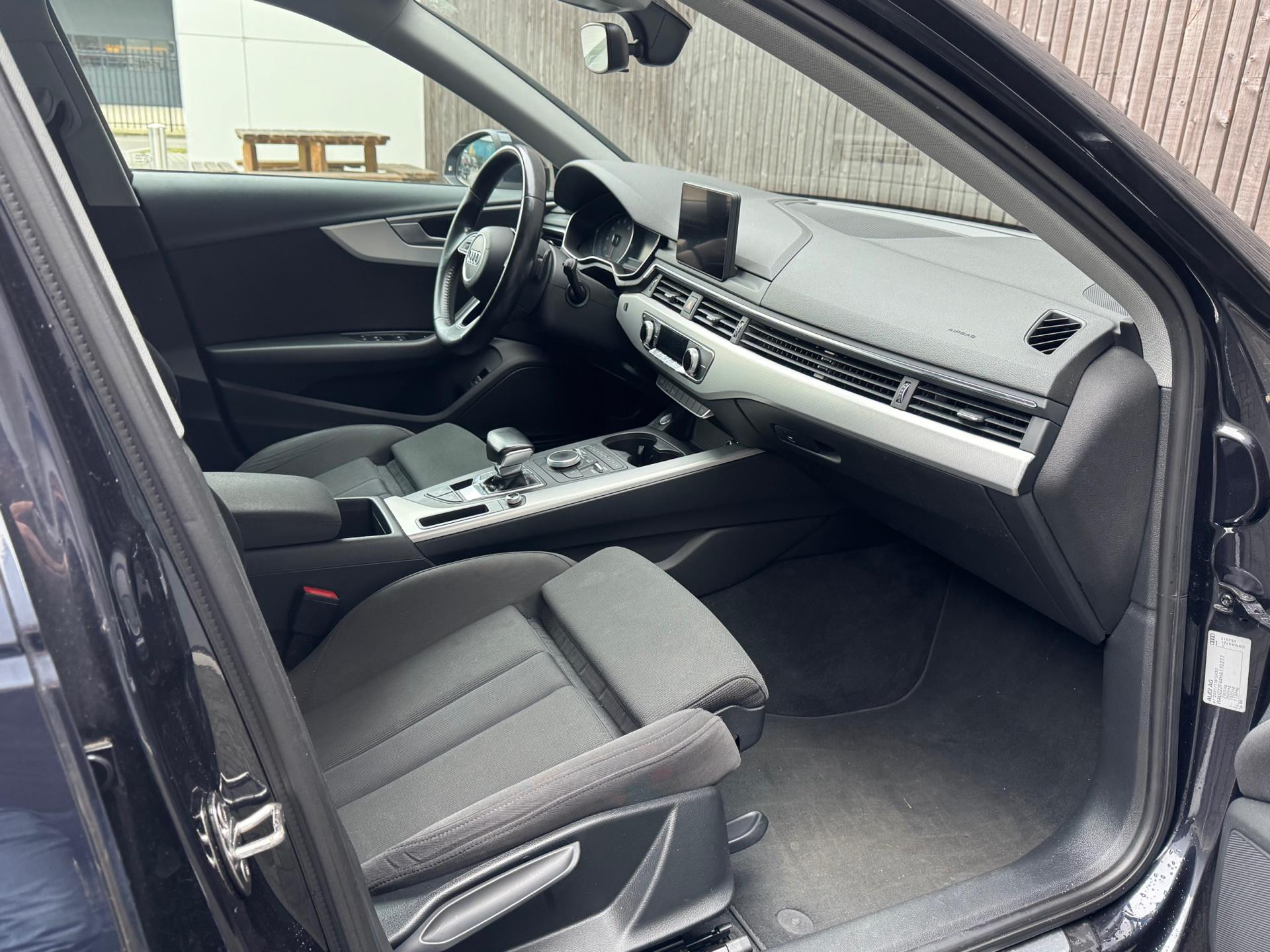 Hoofdafbeelding Audi A4