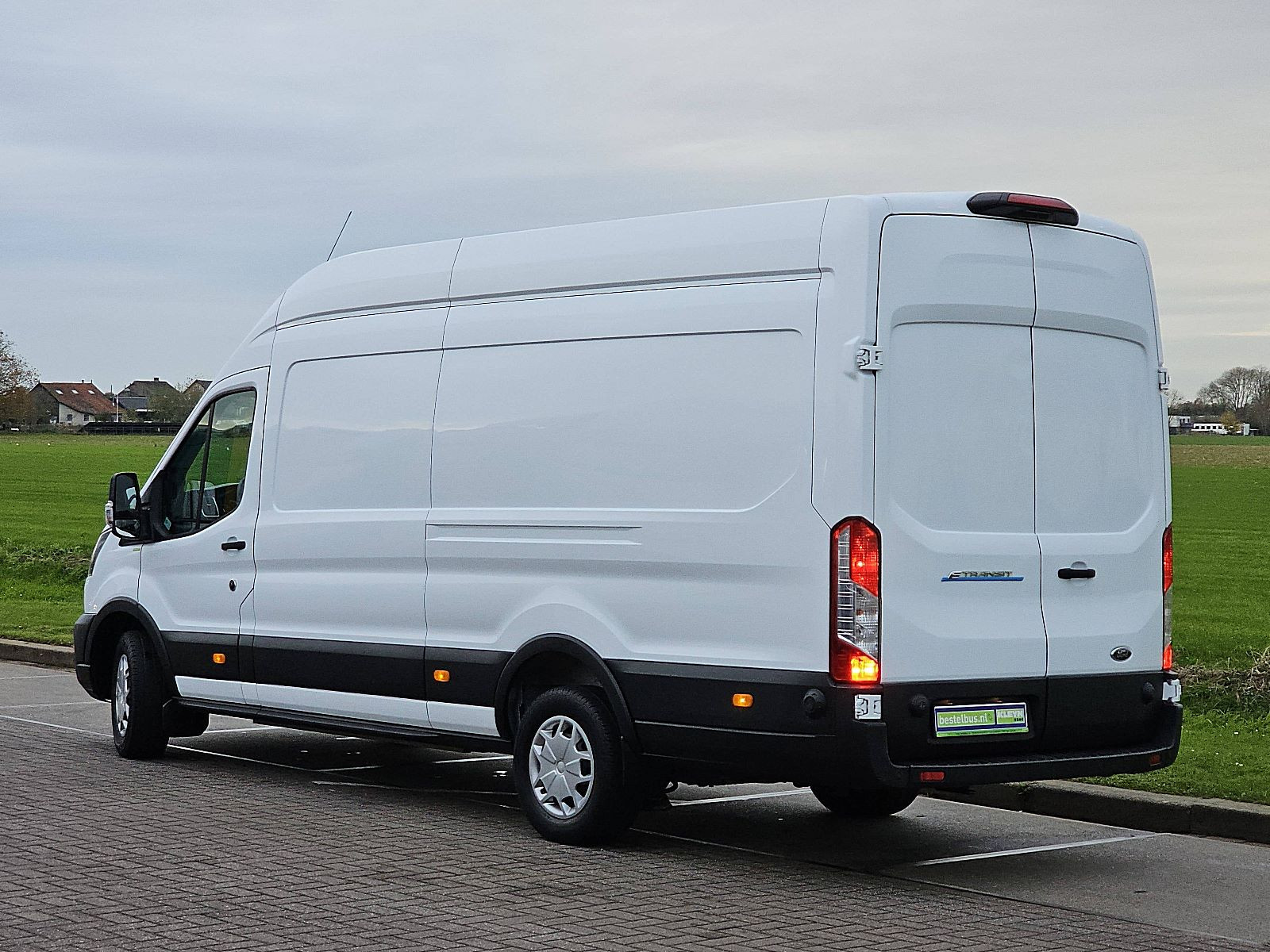 Hoofdafbeelding Ford E-Transit