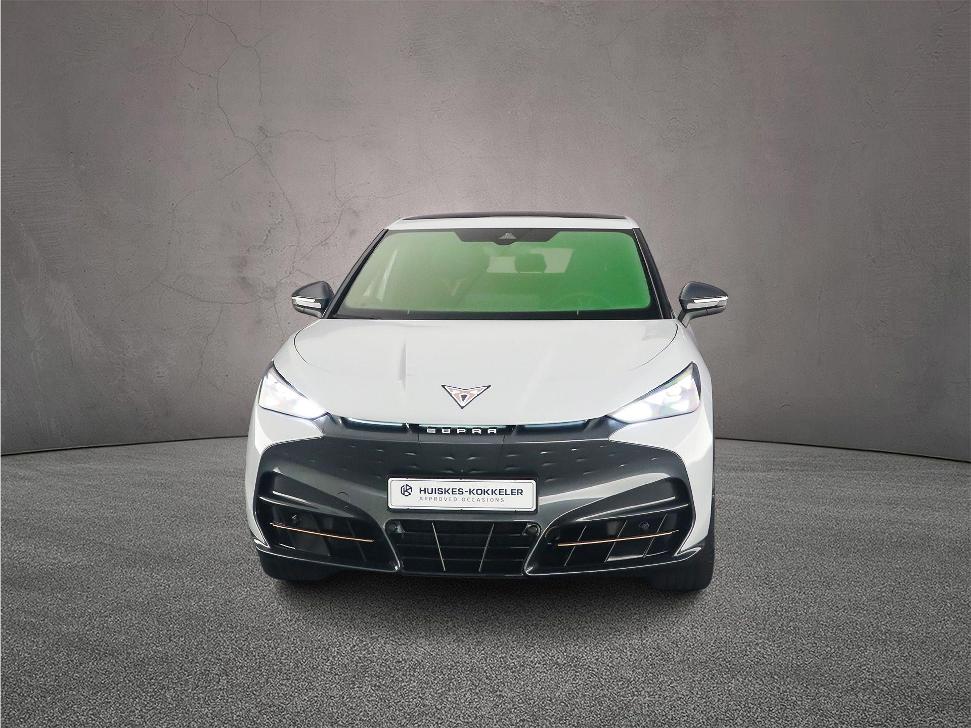 Hoofdafbeelding CUPRA Tavascan