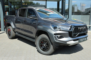 Toyota Hilux 2.8 D-4D DUBBEL CABIN GR SPORT A/T BE TREKKER/OPLEGGER 5 SITZ VAN *BPM VRIJ*