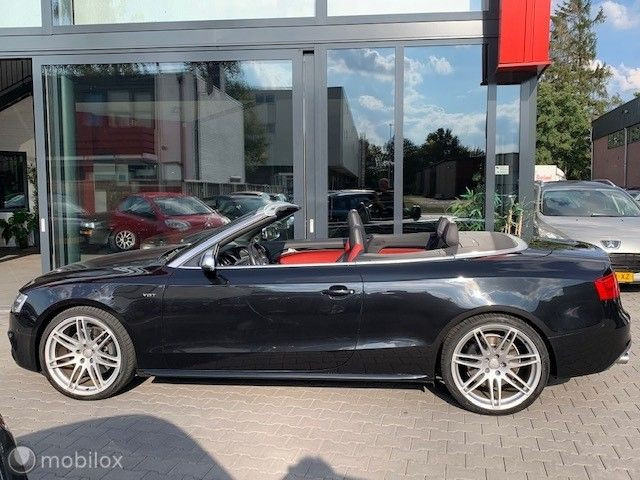 Hoofdafbeelding Audi S5