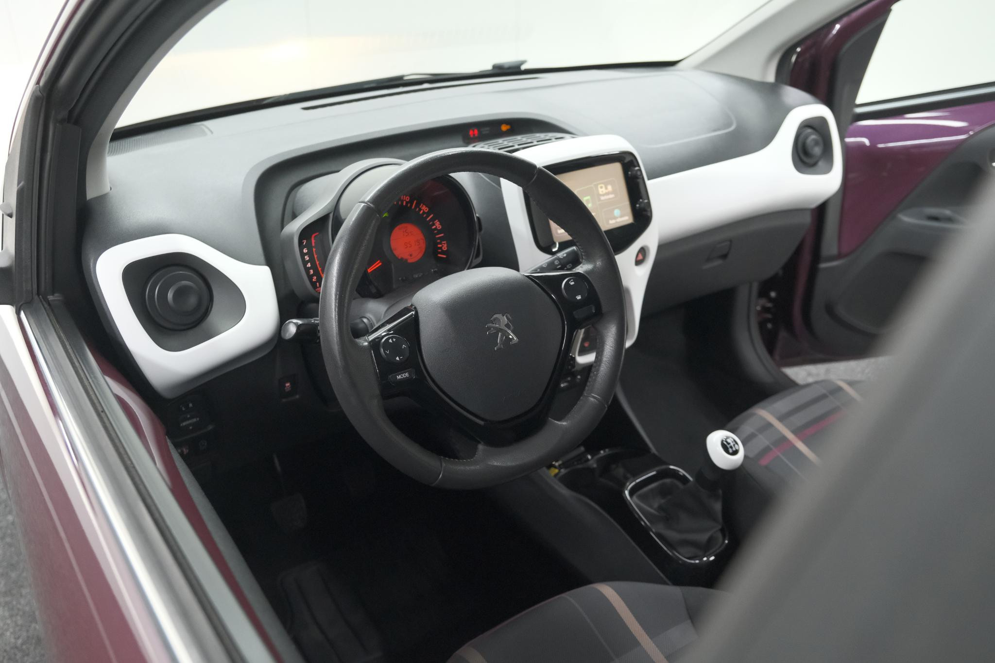 Hoofdafbeelding Peugeot 108