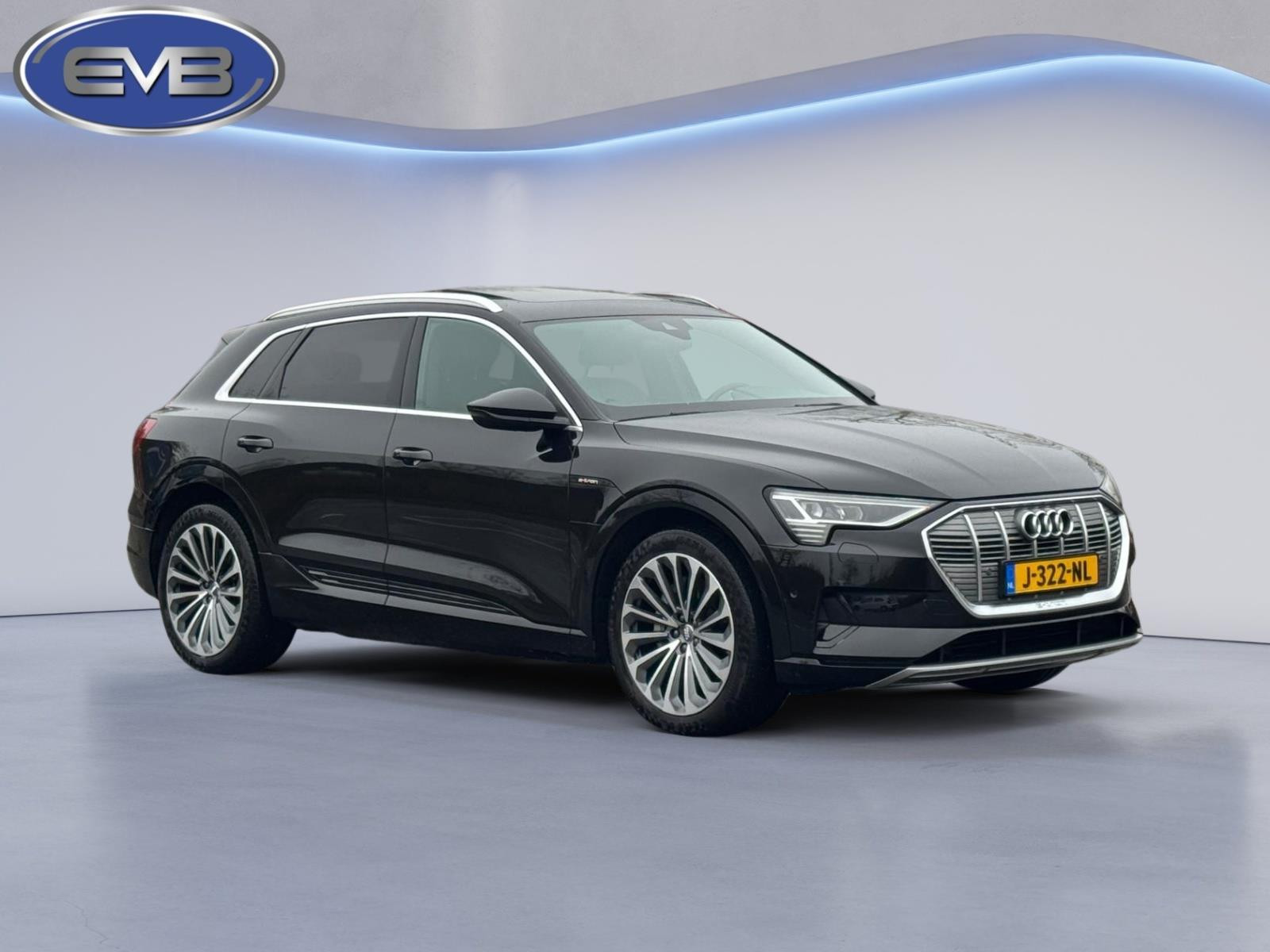 Hoofdafbeelding Audi e-tron