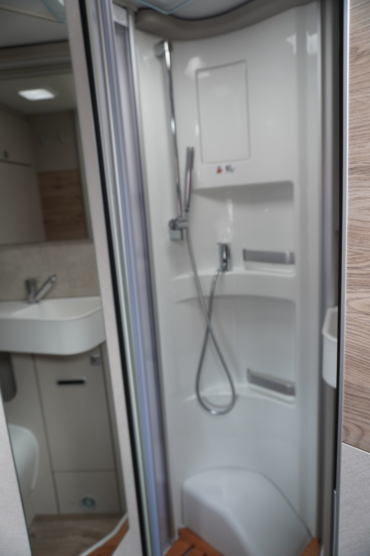 Hoofdafbeelding Hymer Exsis-i