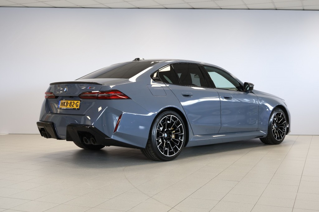 Hoofdafbeelding BMW M5