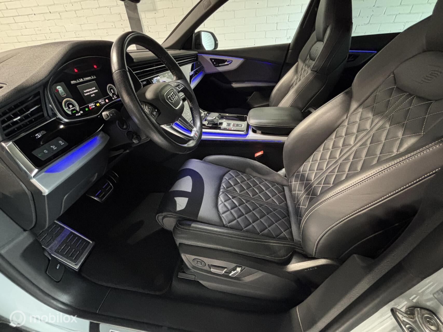 Hoofdafbeelding Audi Q8