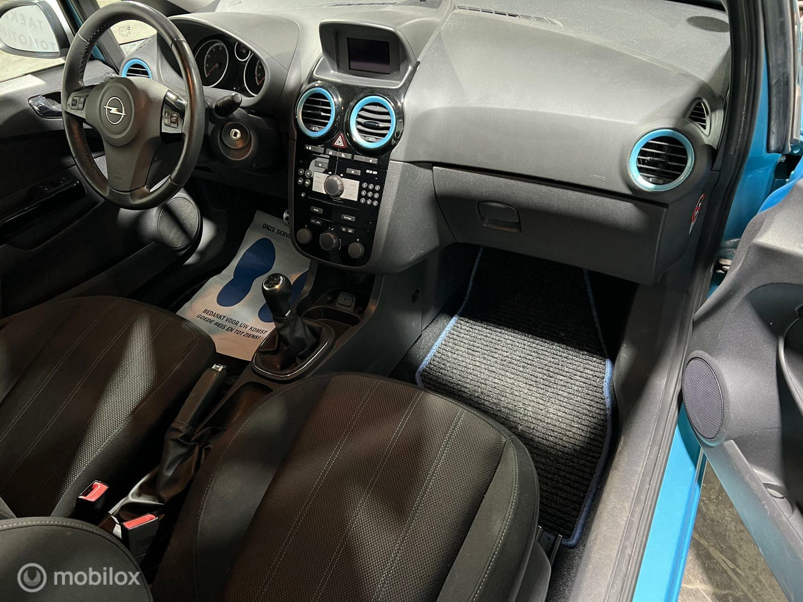 Hoofdafbeelding Opel Corsa