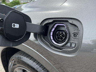 Ford Kuga Ford Kuga 2.5 PHEV ST-Line X 225pk | Driver Assistance Pack | Wegklapbare Trekhaak | Winterpack | Verlengde Fabrieksgarantie tot 05-2028 - afbeelding nr 35
