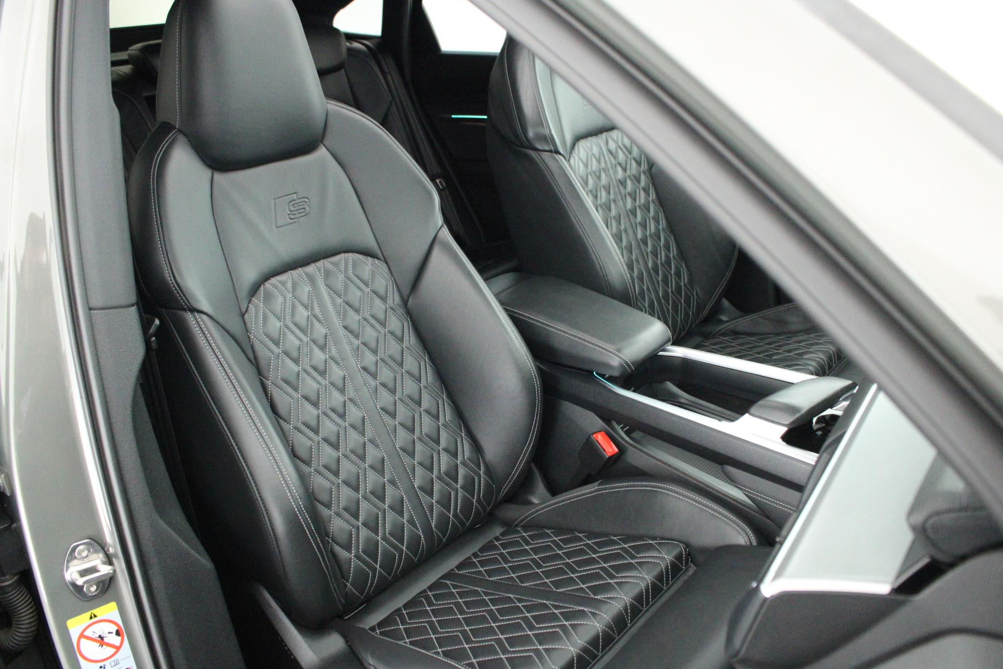 Hoofdafbeelding Audi Q8 Sportback e-tron