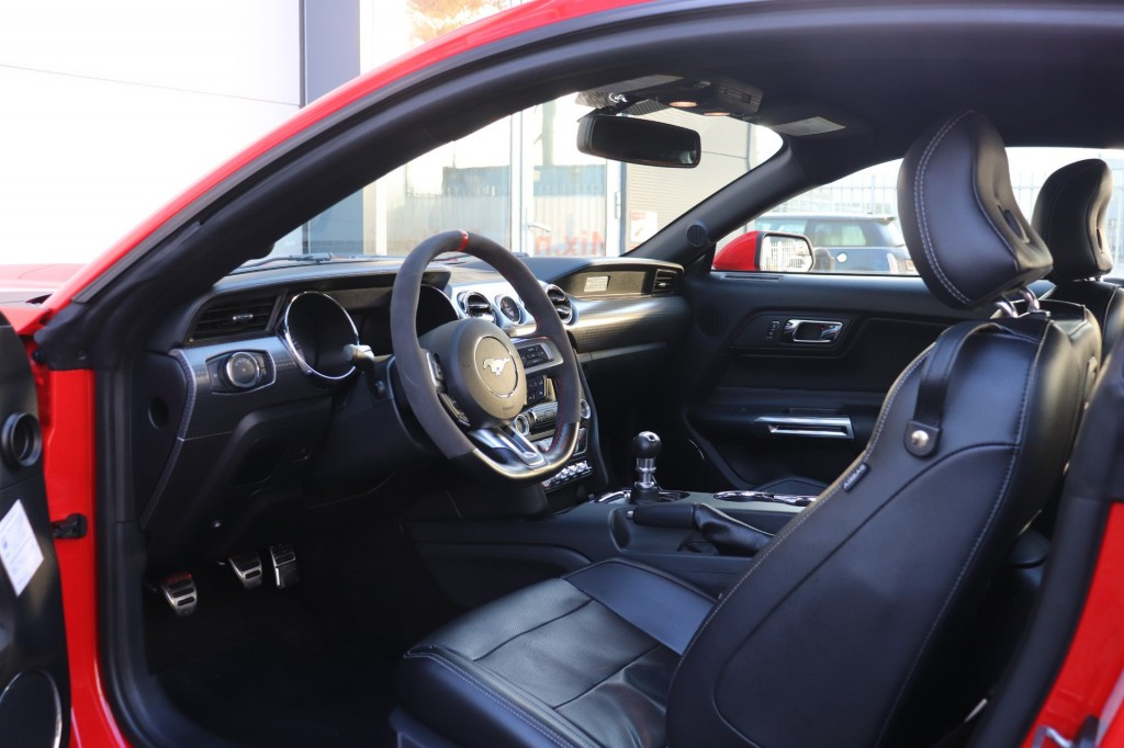 Hoofdafbeelding Ford Mustang