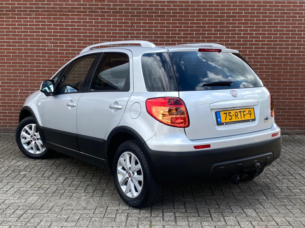 Hoofdafbeelding Fiat Sedici